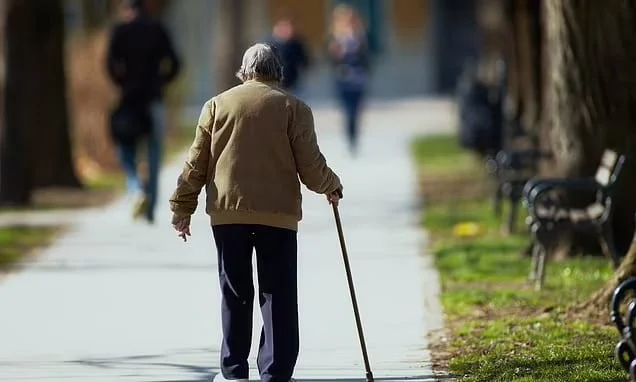 Testing artificial hip and knee joints 'will save the NHS £200 million a year'..